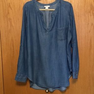 LOFT long sleeve V-neck medium denim tunic blouse.